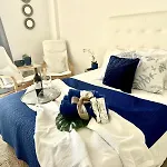 Shining Gold By Deihu Experiences Apartman