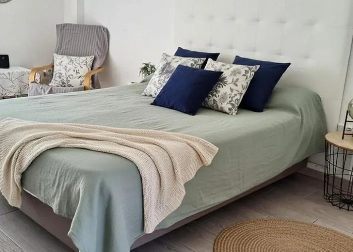 Apartment Shining Gold By Deihu Experiences