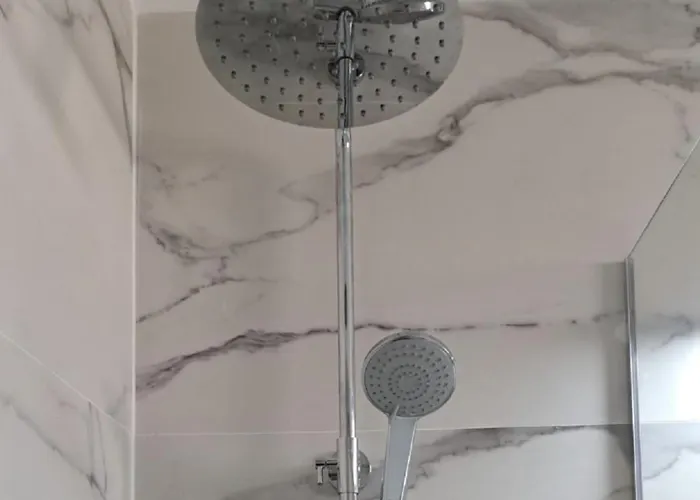 Apartment Shining Gold By Deihu Experiences